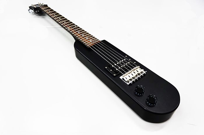ミニマルなデザインから考えるギターのデザイン提案