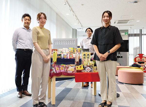 本学出身19名