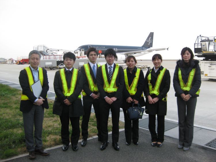 (株)スターフライヤーへ企業見学