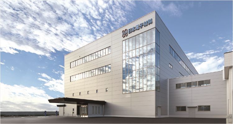 機械工学科 北田研究室が日本電子材料株式会社 熊本事業所を訪問 ― 半導体検査用部品「プローブカード」の生産工場を見学 ―