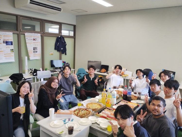 留学生の歓送会を行いました。