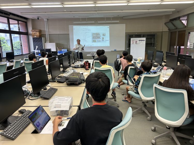コンピューターサイエンス入門コース_IMG_7357.JPG