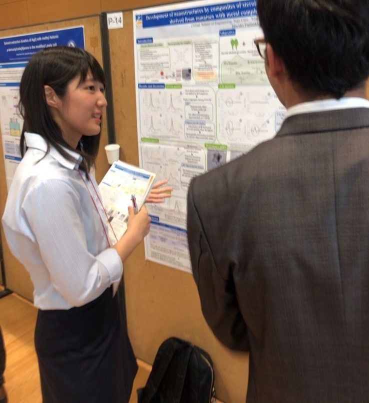 応用化学専攻生が日韓合同セミナーで研究発表