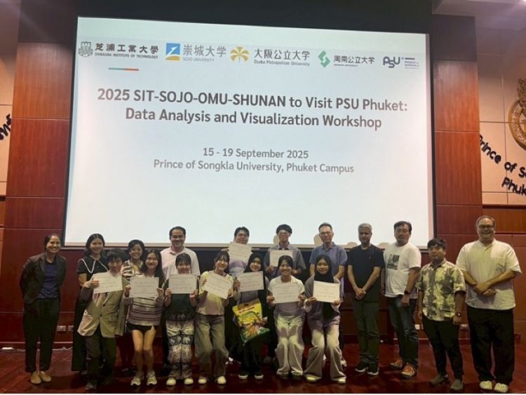 情報学科の学生らが海外研修プログラムで国際的な学びを実践！