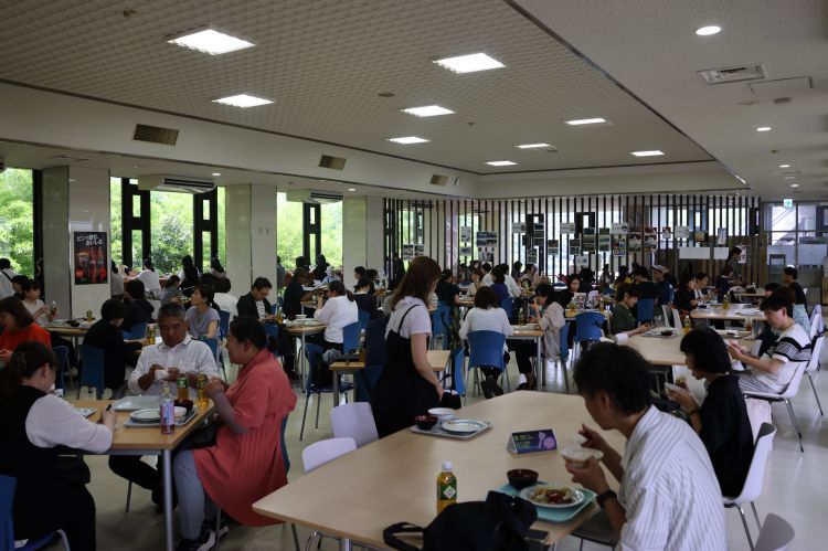 学食体験.JPG