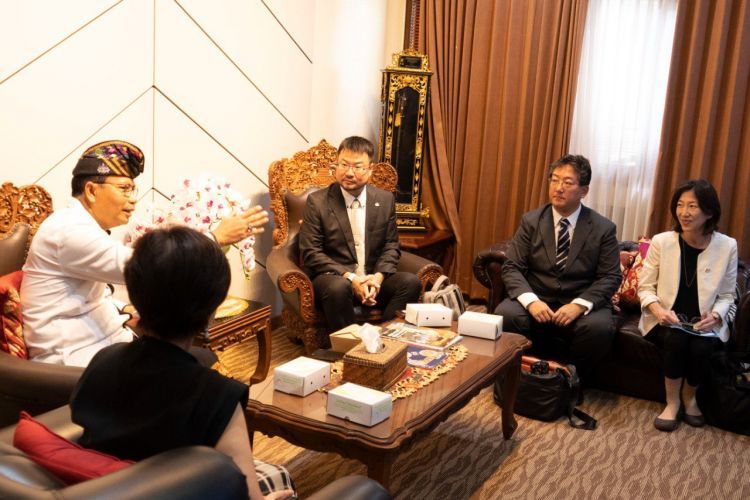 表敬懇談　.jpg