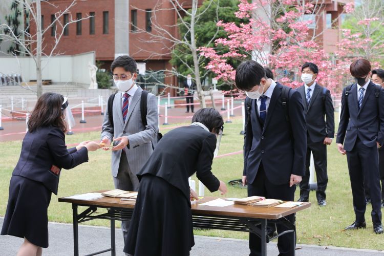 令和3年度 入学式を挙行しました 崇城大学