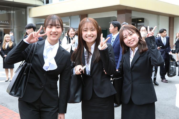 学生さん（女）.JPG