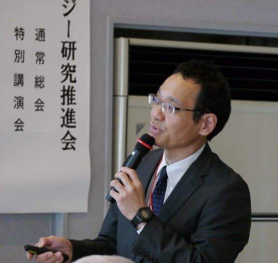 t P104038102.JPG