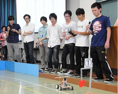 第17回「学長杯ロボットコンテスト~ランサーロボット競技会~」のご案内